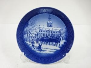 ROYAL COPENHAGEN　ロイヤルコペンハーゲン　女王の馬車　イヤープレート(1992年)